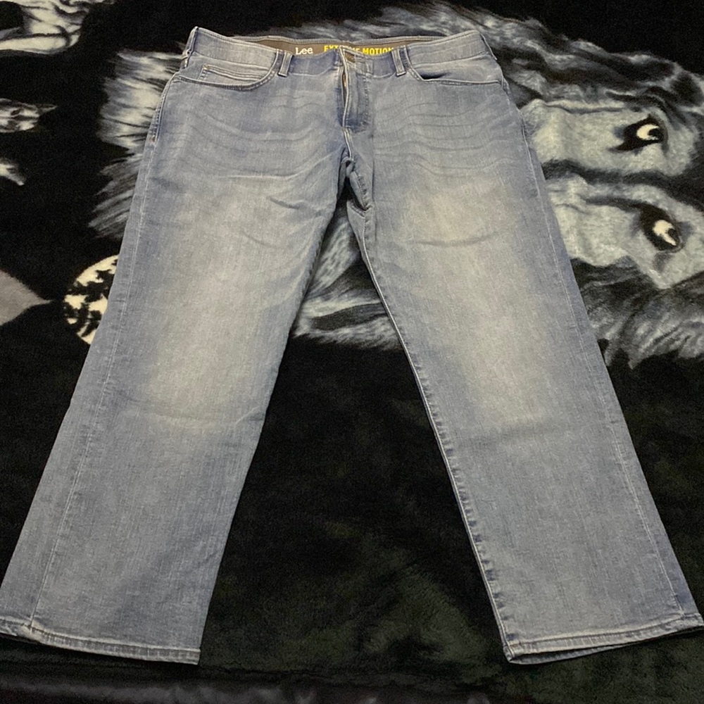Men’s Lee Extreme Motion Tapered 38x30 Jeans